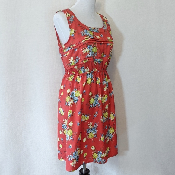 Xhilaration Floral Red Sundress | Large - Picture 3 of 6